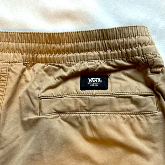 Vans Khaki Short Large - Picture 4 of 4